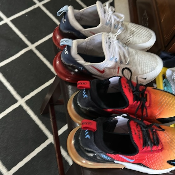 Nike Kids Air Max 270 Black and Red Sneakers